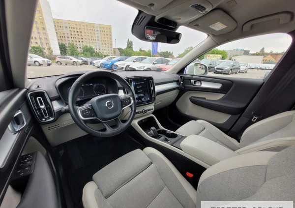 Volvo XC 40 cena 144777 przebieg: 87800, rok produkcji 2020 z Czarne małe 596